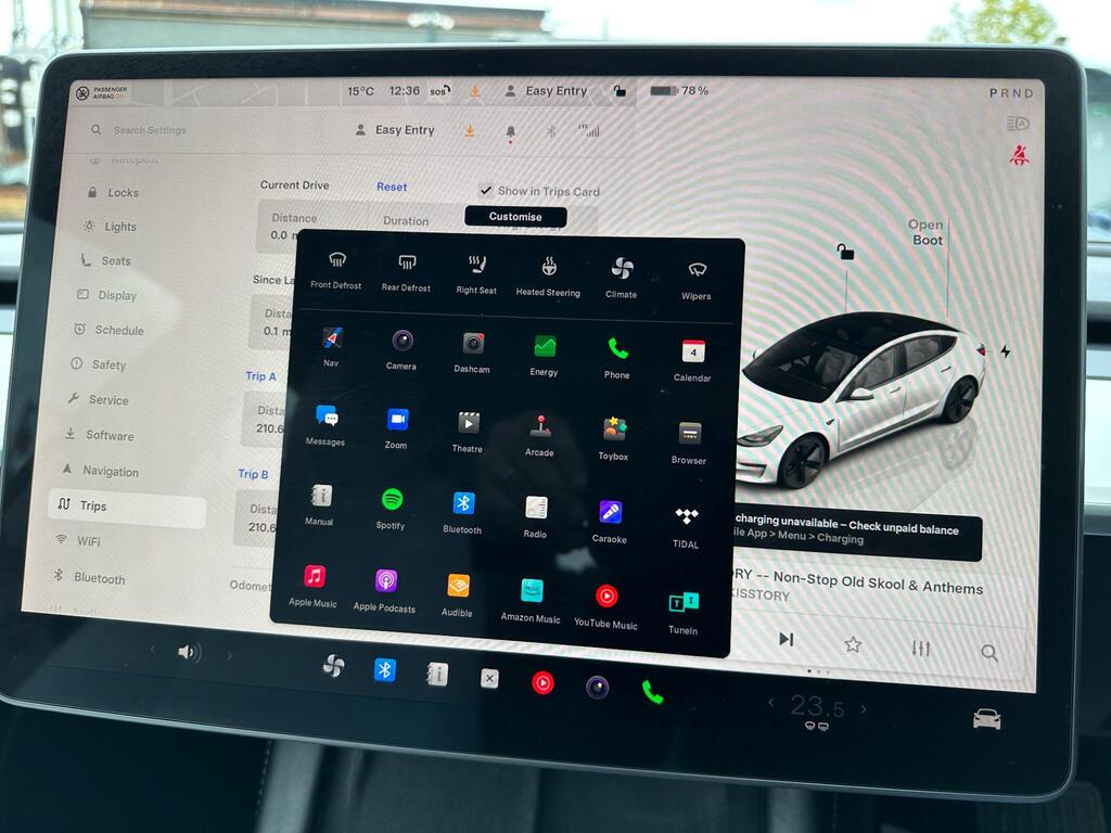 
								2022 Tesla Model 3 Standard Range Plus Auto RWD full									
