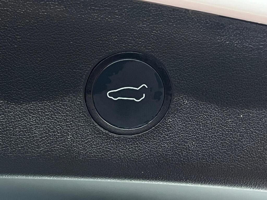 2021 Tesla Model 3 Standard Range Plus Auto RWD 4dr