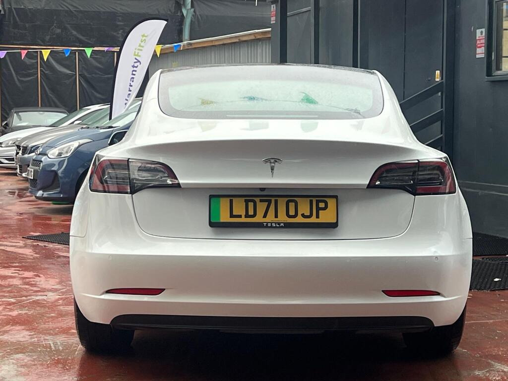 
								2021 Tesla Model 3 Standard Range Plus Auto RWD 4dr full									