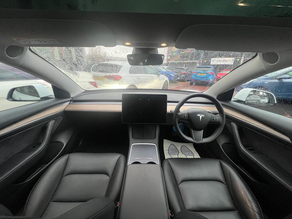 
								2021 Tesla Model 3 Standard Range Plus Auto RWD 4dr full									