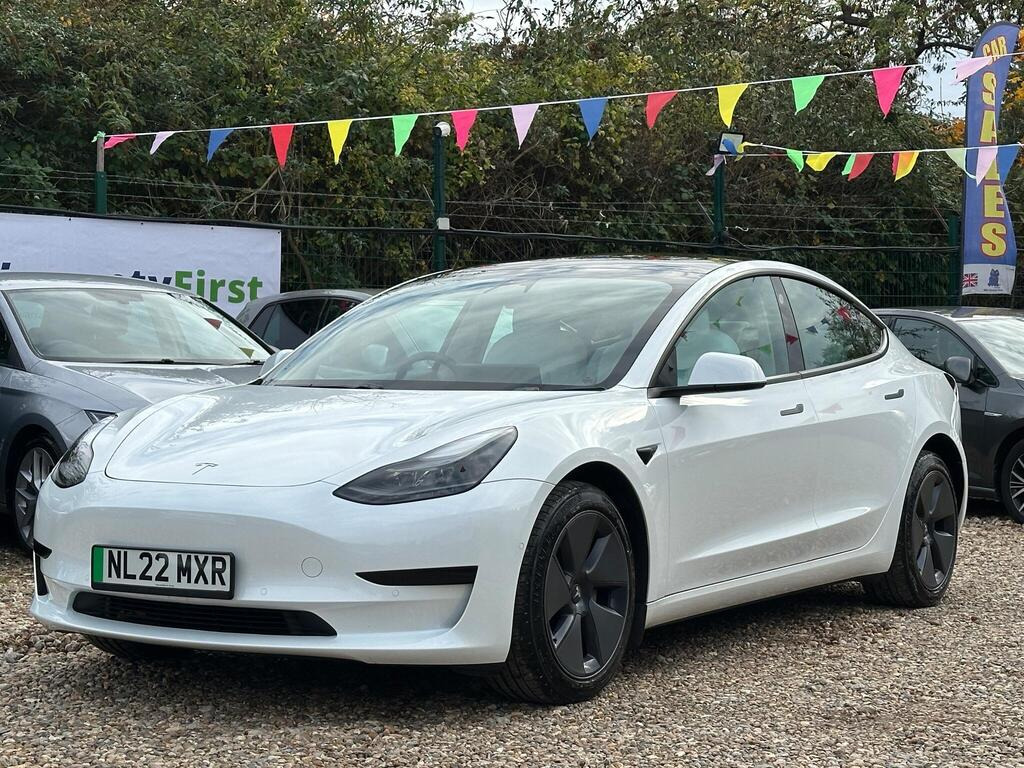 
								2022 Tesla Model 3 Standard Range Plus Auto RWD full									