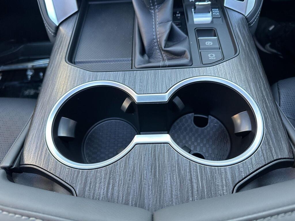 
								2024 Toyota Land Cruiser GR SPORT Turbo 3.3TD full									