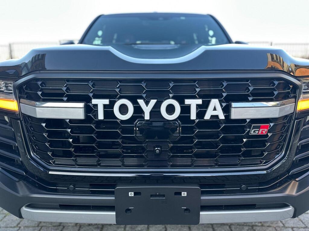 2024 Toyota Land Cruiser GR SPORT Turbo 3.3TD