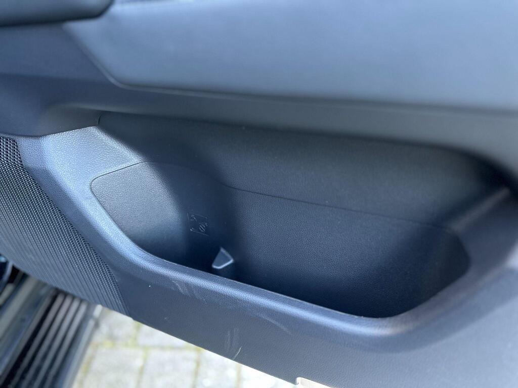 
								2024 Toyota Land Cruiser GR SPORT Turbo 3.3TD full									