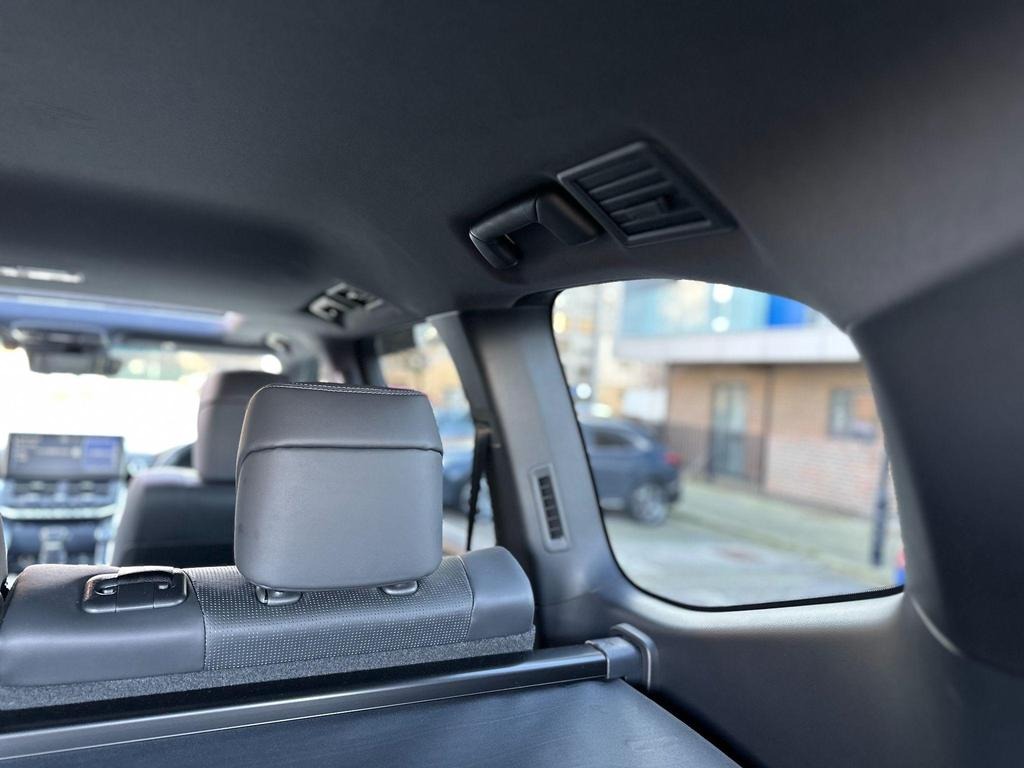 
								2024 Toyota Land Cruiser GR SPORT Turbo 3.3TD full									