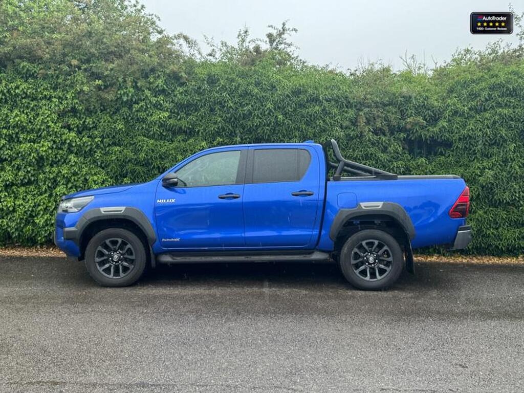 2023 Toyota Hilux Invincible X D-4D 2.8 LT