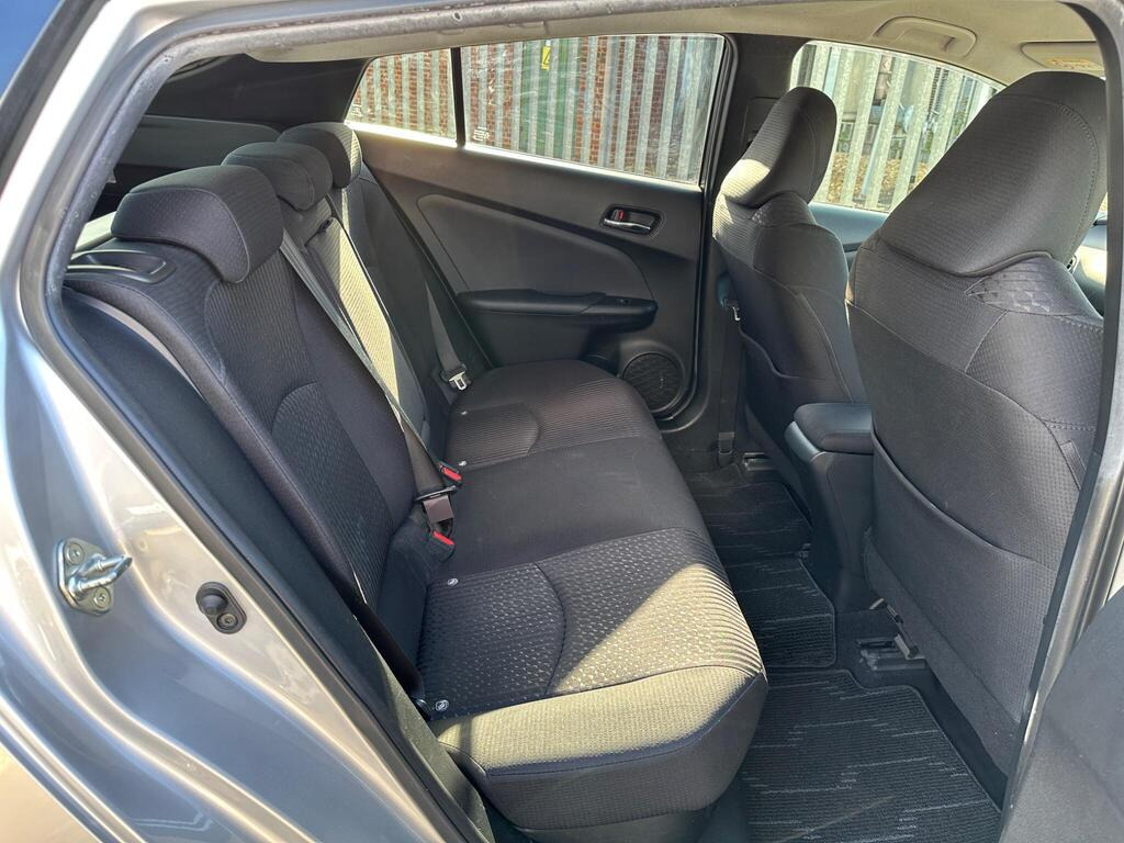 
								2018 Toyota Prius 1.8h Active Auto full									