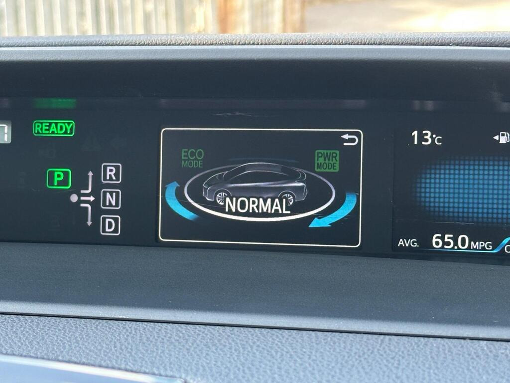 
								2018 Toyota Prius 1.8h Active Auto full									