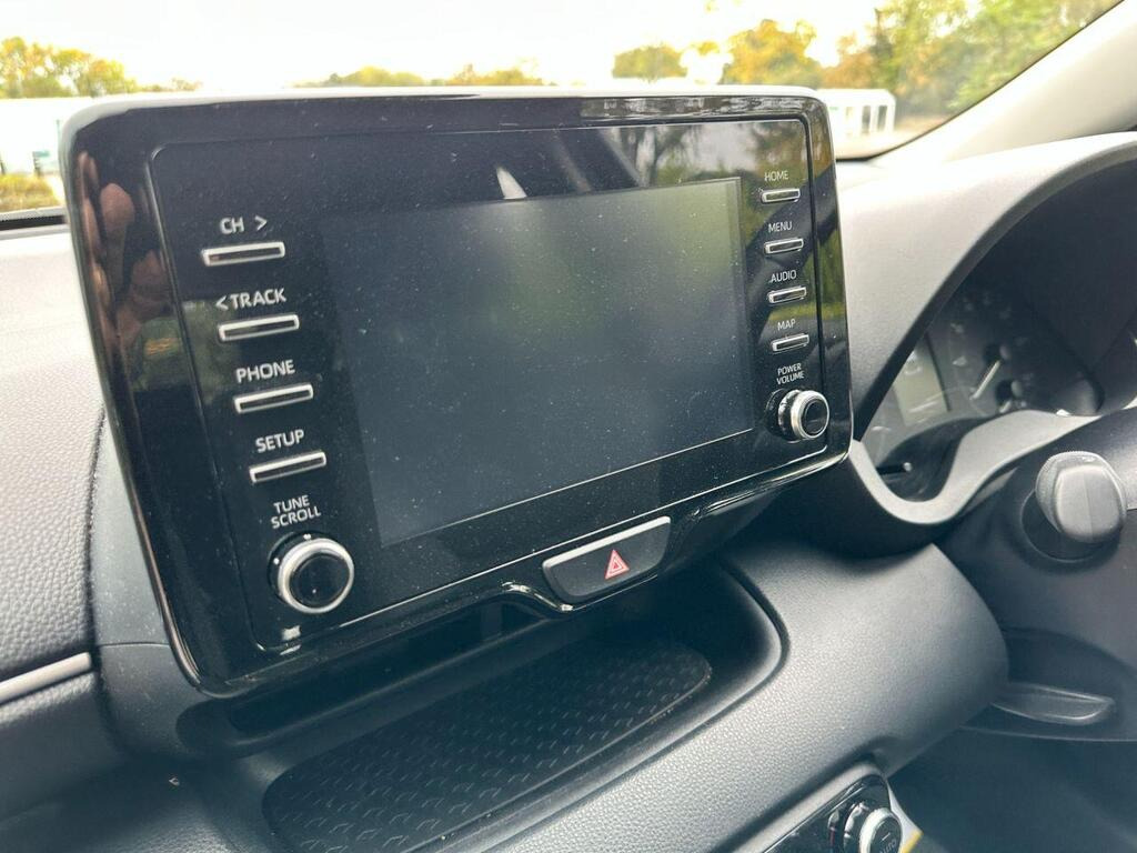 
								2023 Toyota Yaris 1.5 VVT-h Icon E-CVT full									