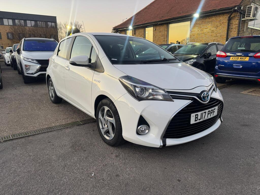 2017 Toyota Yaris 1.5 VVT-h Icon E-CVT