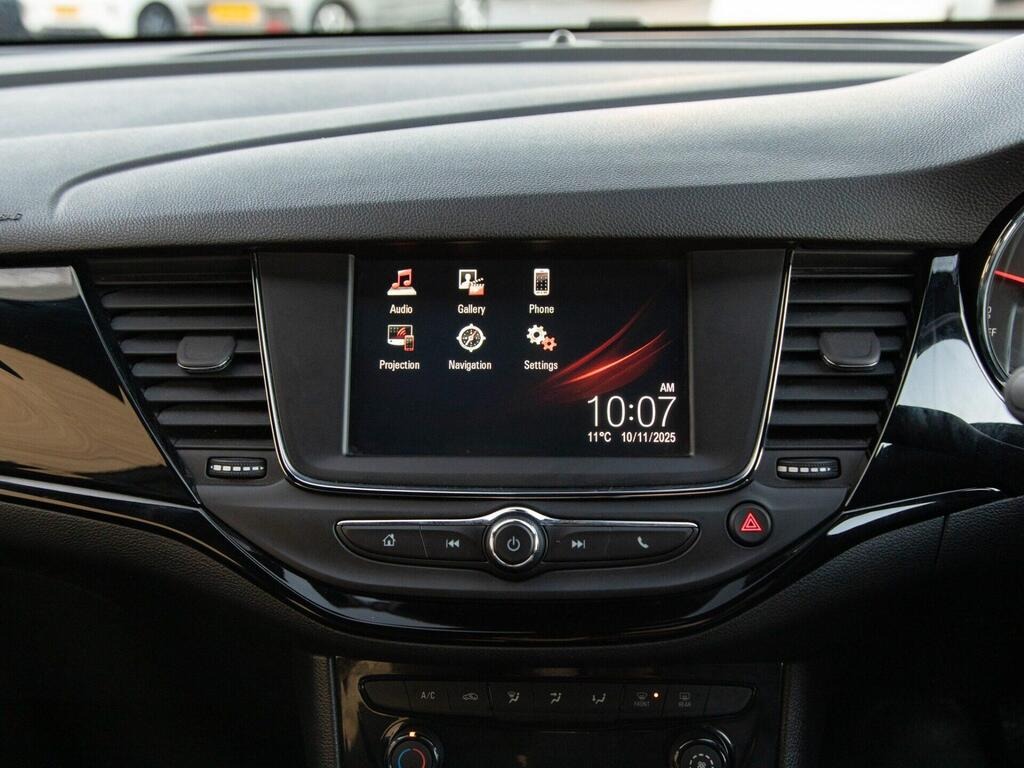 
								2019 Vauxhall Astra 1.4i Turbo SRi VX Line full									