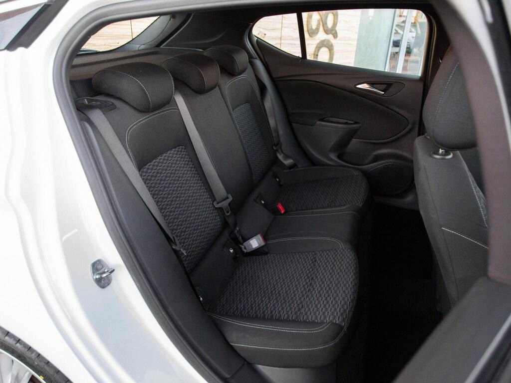 
								2019 Vauxhall Astra 1.4i Turbo SRi VX Line full									