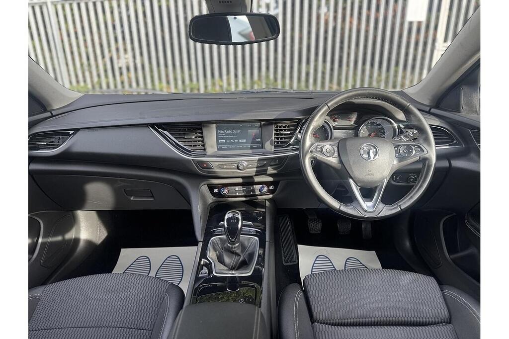 
								2019 Vauxhall Insignia 1.6 Turbo D ecoTEC Tech Line Nav Grand Sport full									
