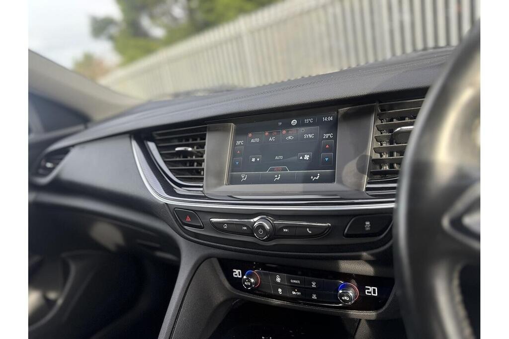 
								2019 Vauxhall Insignia 1.6 Turbo D ecoTEC Tech Line Nav Grand Sport full									