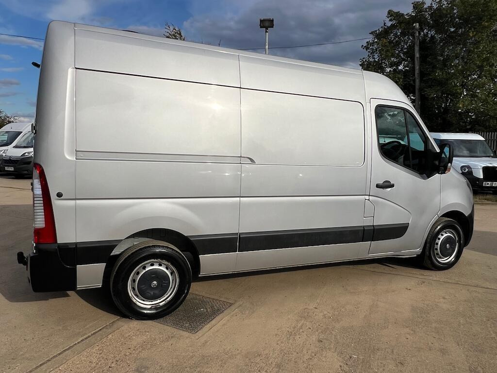 
								2020 Vauxhall Movano 2.3 CDTi 3500 BiTurbo Edition Panel Van full									