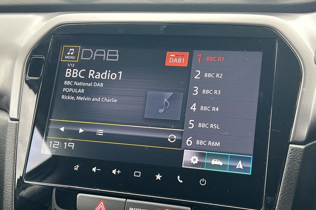 
								2025 Suzuki Vitara 1.5 Motion AGS Auto full									