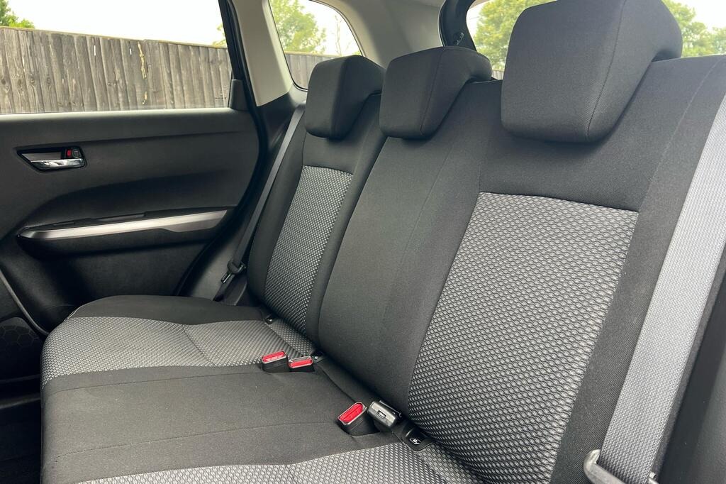 
								2025 Suzuki Vitara 1.5 Motion AGS Auto full									