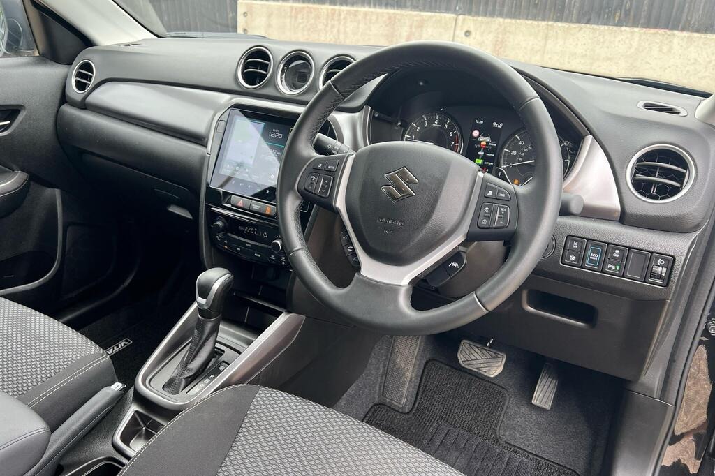 
								2025 Suzuki Vitara 1.5 Motion AGS Auto full									