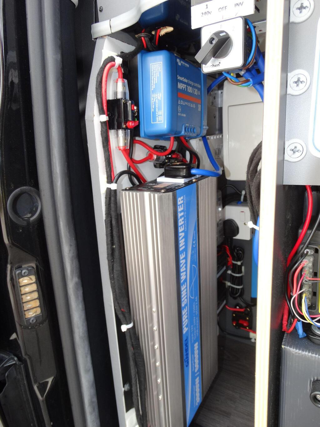 
								2018 Mercedes-Benz Vito 2.1 full									