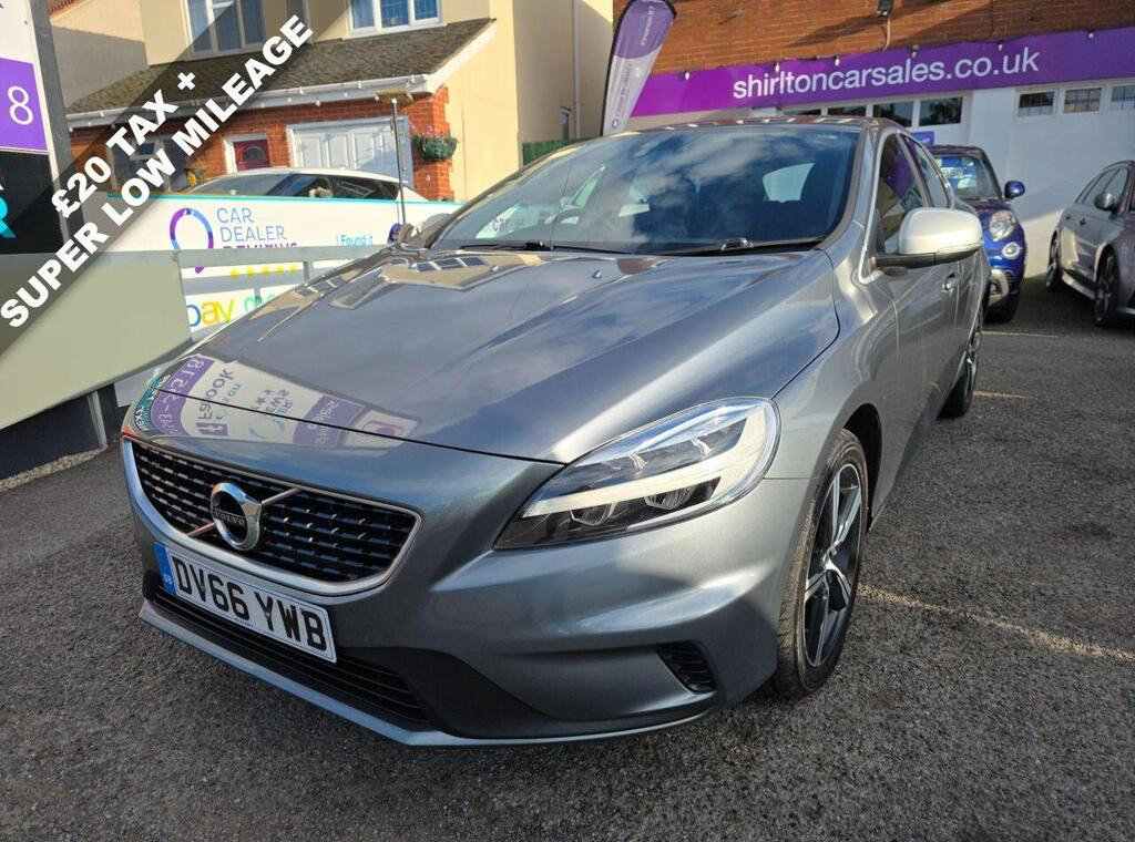2016 Volvo V402.0 D4 R-Design
