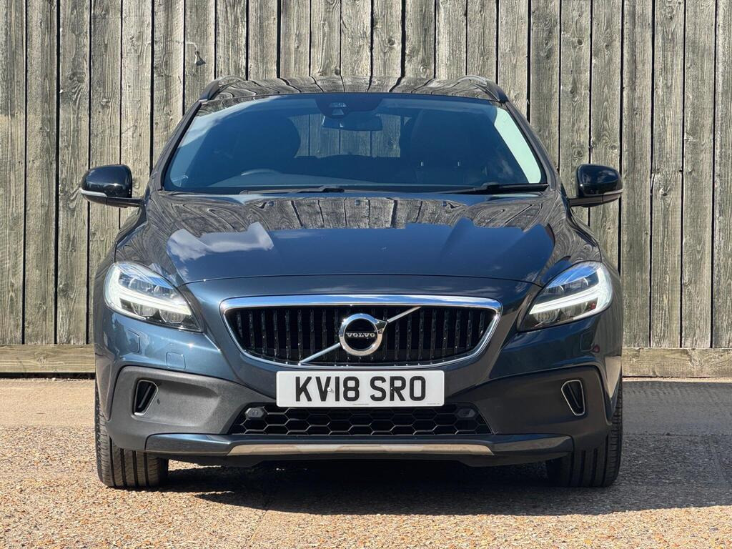 
								2018 Volvo V40 Cross Country 1.5 T3 Pro Auto full									