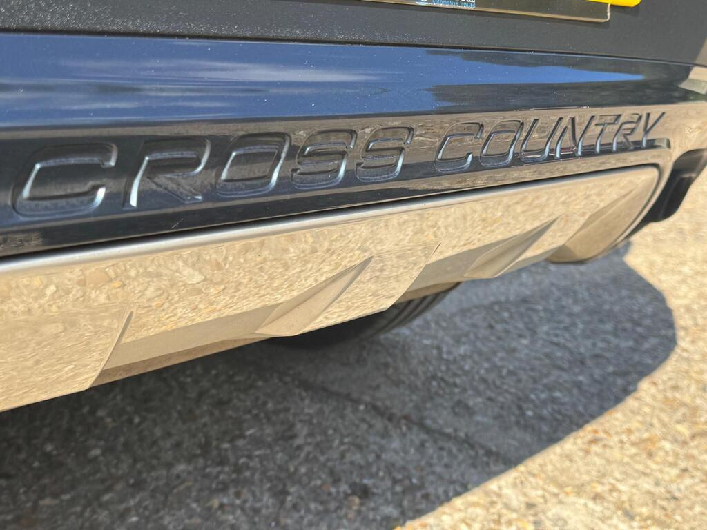 
								2018 Volvo V40 Cross Country 1.5 T3 Pro Auto full									