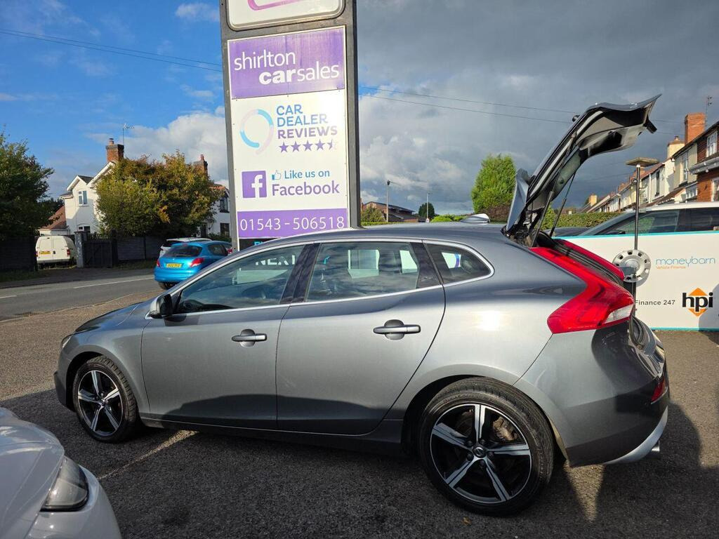2016 Volvo V402.0 D4 R-Design