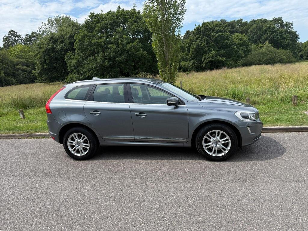 2015 Volvo XC 602.4 D5 SE Lux Nav Auto AWD