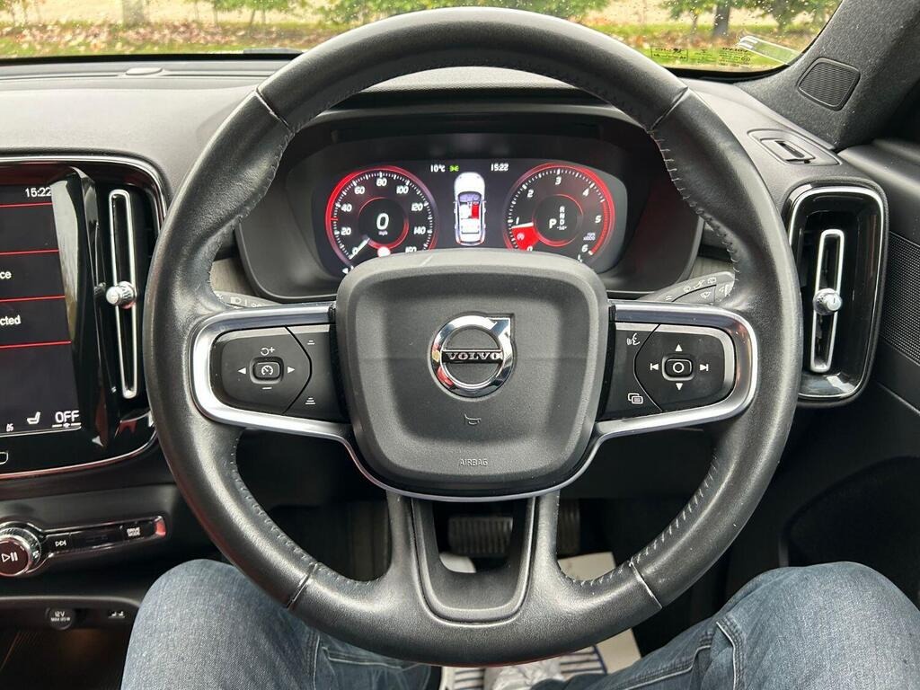 
								2019 Volvo XC40 2.0 D3 Inscription full									