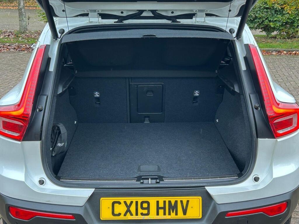 
								2019 Volvo XC40 2.0 D3 Inscription full									