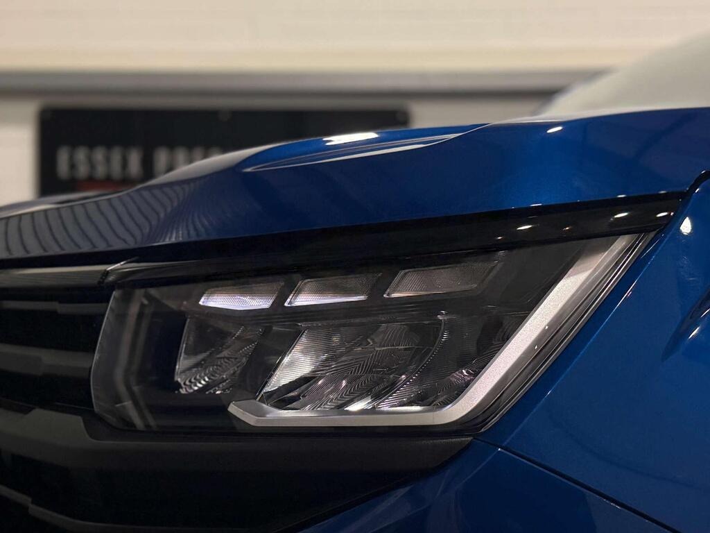 
								2025 Volkswagen Amarok 2.0 TDI Life 4Motion full									