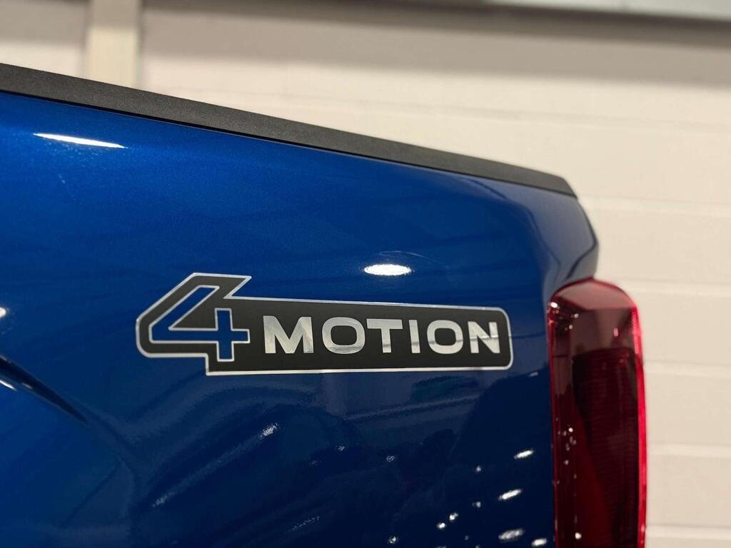 
								2025 Volkswagen Amarok 2.0 TDI Life 4Motion full									