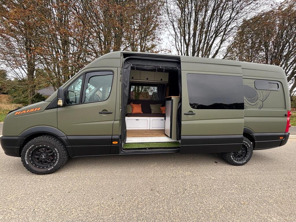 2016 Volkswagen Crafter CR35 LWB Campervan 2.0 TDI Bluemotion Tech