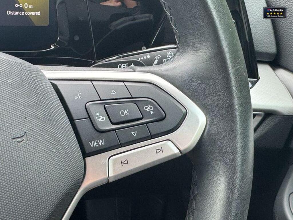 
								2023 Volkswagen Golf 2.0 TDI Life DSG full									