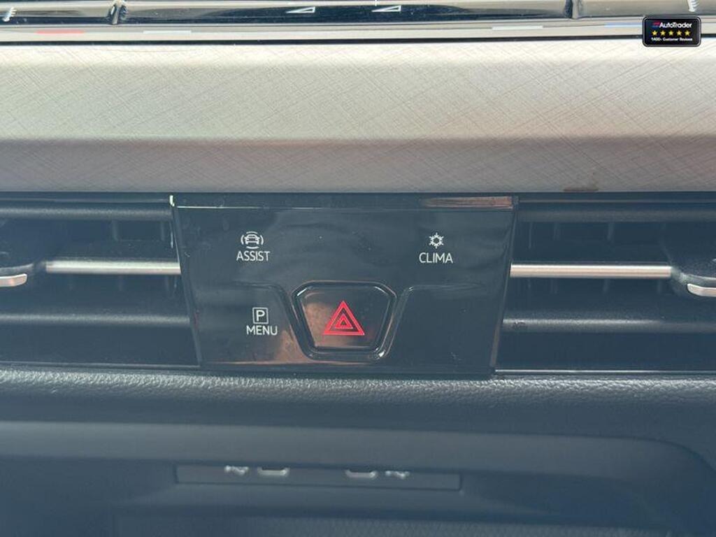 
								2023 Volkswagen Golf 2.0 TDI Life DSG full									