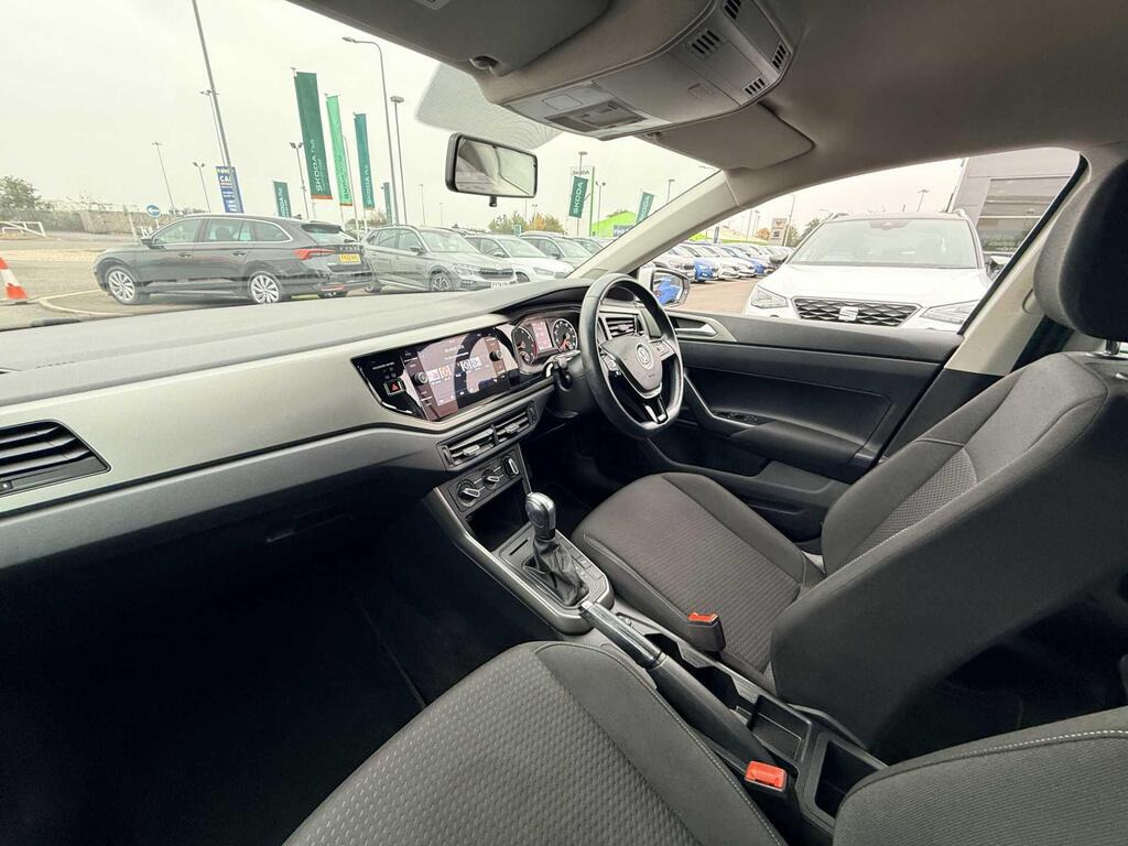 
								2020 Volkswagen Polo 1.0 TSI SE DSG full									