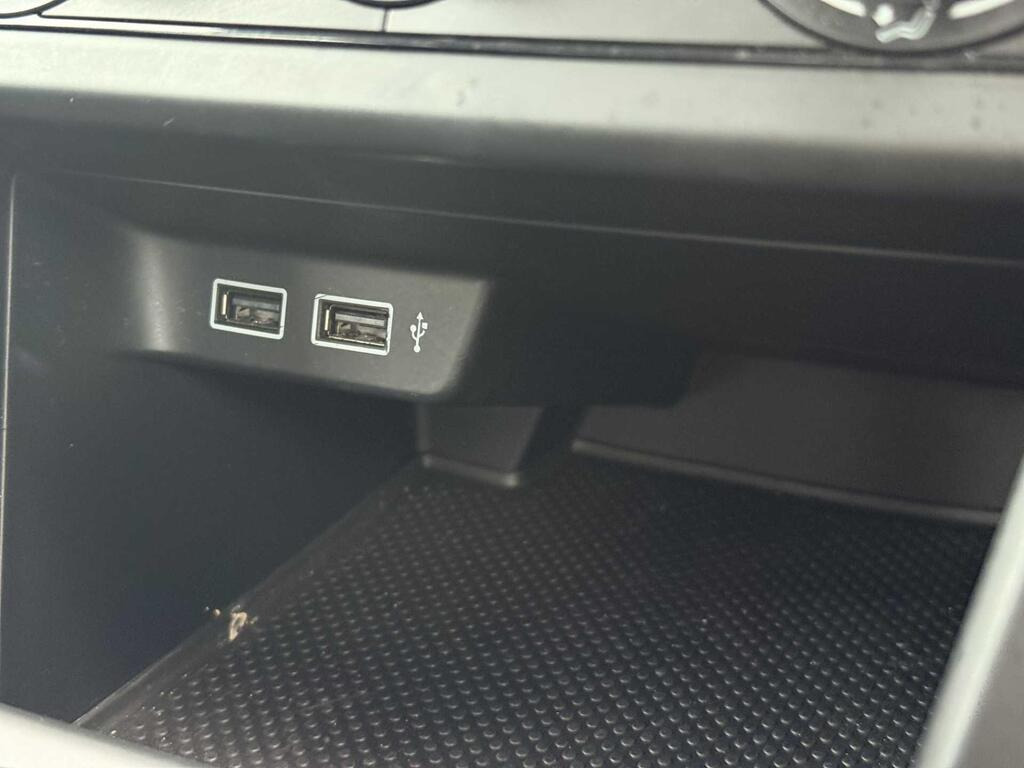 
								2020 Volkswagen Polo 1.0 TSI SE DSG full									