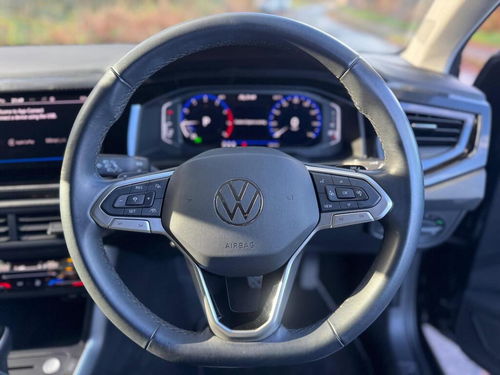 
								2022 Volkswagen Polo 1.0 TSI Life DSG full									