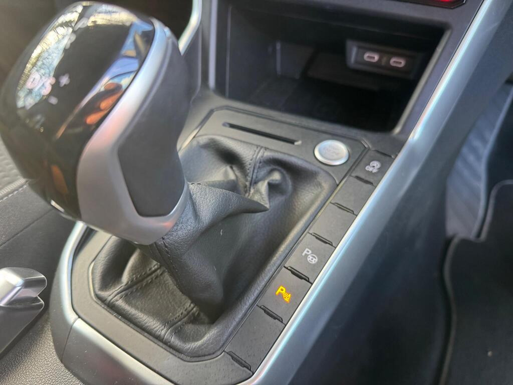 
								2022 Volkswagen Polo 1.0 TSI Life DSG full									