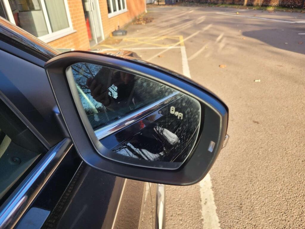 
								2021 Volkswagen T-Cross 1.0 TSI SEL full									