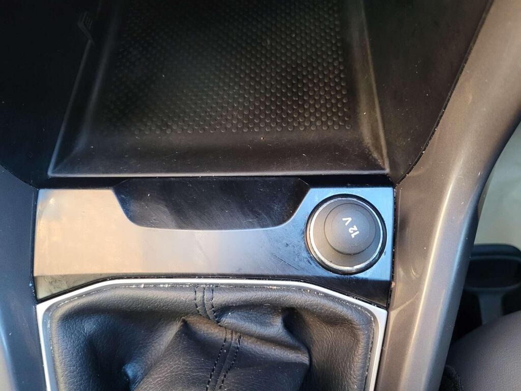 
								2021 Volkswagen T-Cross 1.0 TSI SEL full									