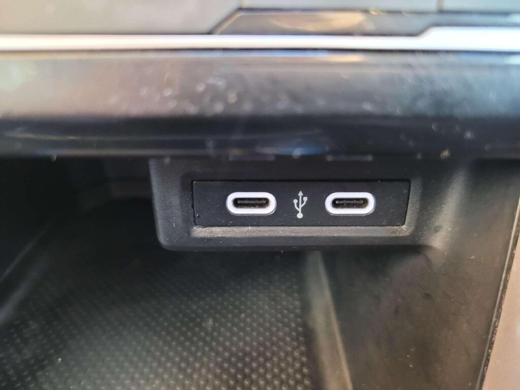 
								2021 Volkswagen T-Cross 1.0 TSI SEL full									