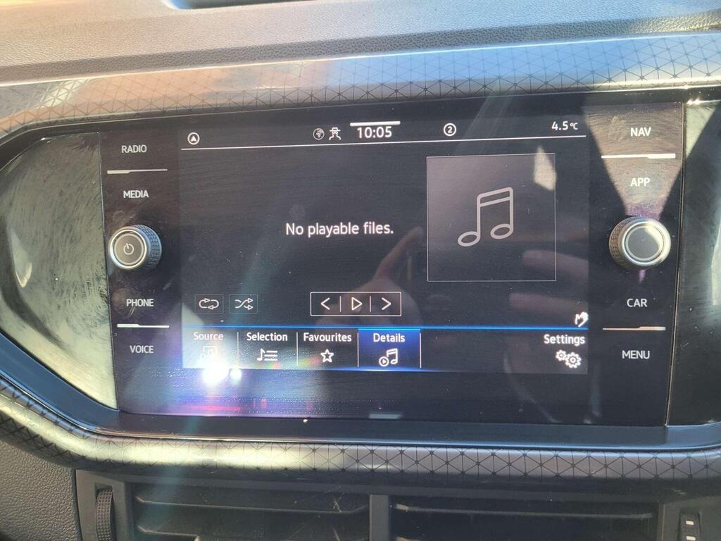 
								2021 Volkswagen T-Cross 1.0 TSI SEL full									