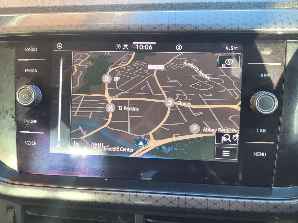 
								2021 Volkswagen T-Cross 1.0 TSI SEL full									