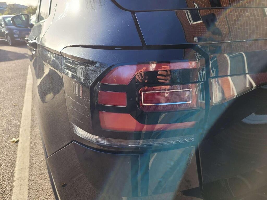 
								2021 Volkswagen T-Cross 1.0 TSI SEL full									