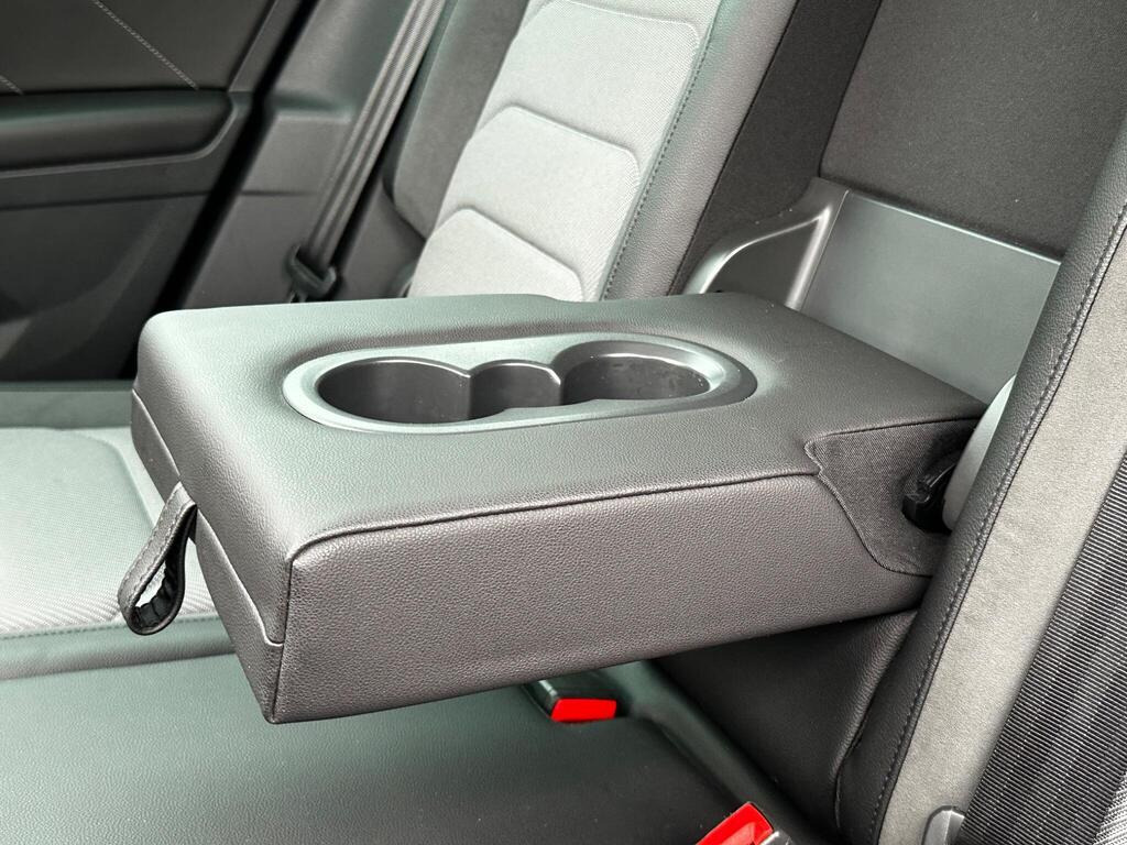 
								2016 Volkswagen Tiguan2.0 TDI BlueMotion Tech R-Line DSG 4Motion full									