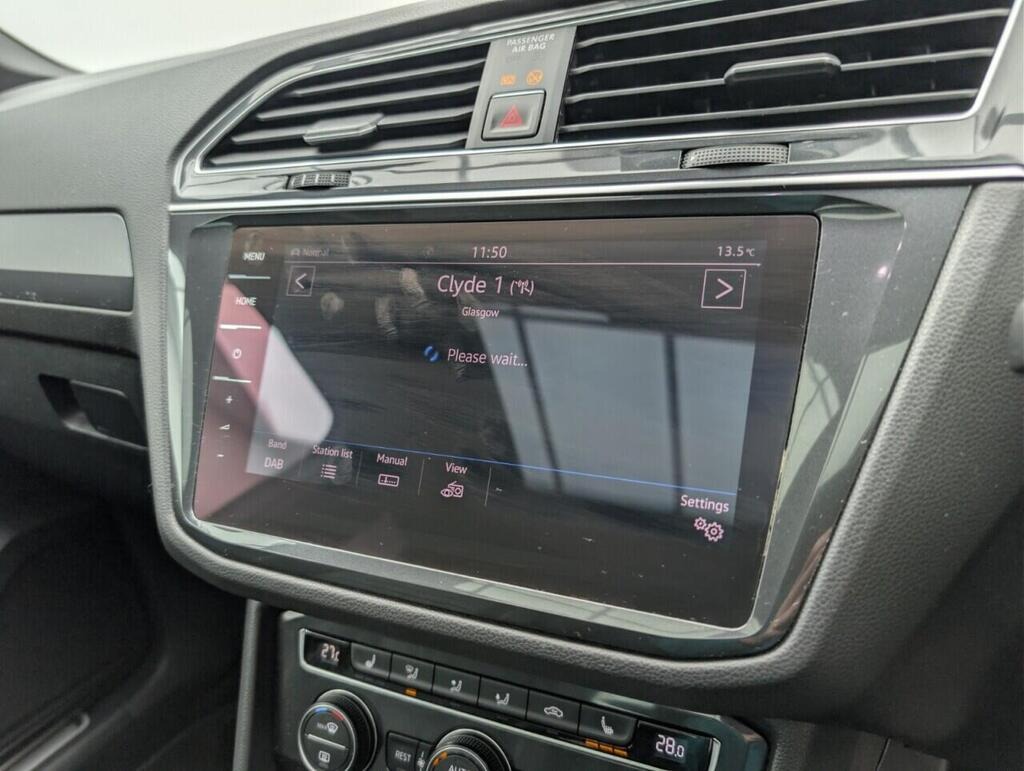 
								2018 Volkswagen Tiguan 2.0 TDI R-Line 4Motion full									