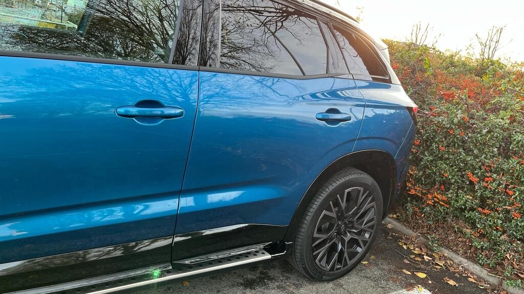 
								2025 Renault Austral 1.2 E-TECH techno esprit Alpine full									