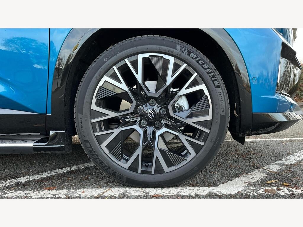 
								2025 Renault Austral 1.2 E-TECH techno esprit Alpine full									