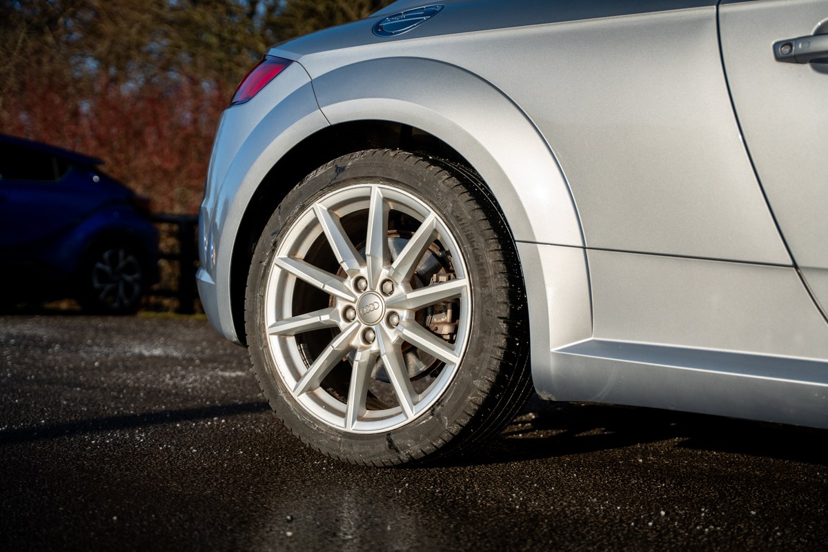 
								2016 Audi TT 2.0 TFSI full									